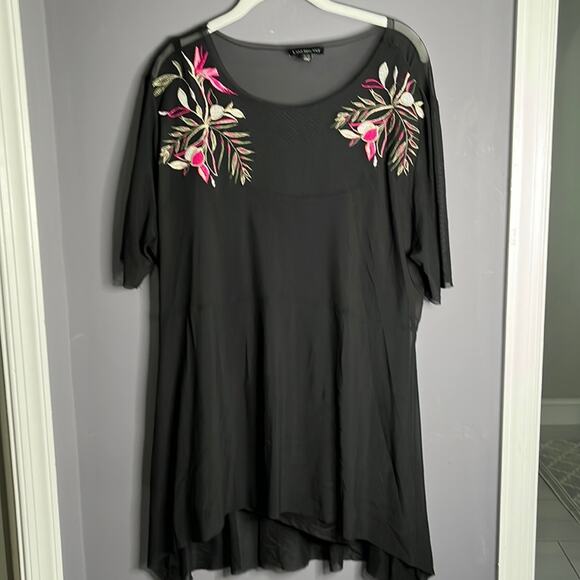 Lane Bryant Black Camisole With Mesh Overlay Hot Pink Embroidery Size 18/20 - Picture 10 of 10